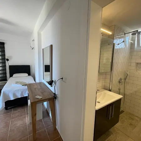 Vila Jiok
